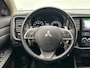 Mitsubishi Outlander 2.0 Intense | Origineel Nederlands | Trekhaak Navigatie Climate Cruise Control