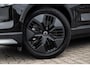 Volvo EX30 Cross Country Twin Motor Performance AWD 69 kWh Ultra | Trekhaak | Adaptieve Cruise | Stoel-/Stuurverwarming | Keyless | 360 Camera | Panoramadak | Elektr. Stoelen | Harman Kardon Audio | Elek. Achterklep | Getint Glas |