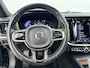 Volvo V60 Cross Country B5 AWD Ultimate | 20" | Geventileerd Nappa | Massagestoelen | Bowers & Wilkins | Exterior Styling Pack | Head-up | Panoramadak | 360 Camera | Full LED | Stoel/Stuur/Achterbankverwarming