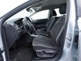 Volkswagen Polo 1.0 TSI 95pk DSG Highline | Navigatie | 2x PDC | 16" Velgen