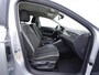 Volkswagen Polo 1.0 TSI 95pk DSG Highline | Navigatie | 2x PDC | 16" Velgen