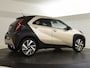 Toyota Aygo X 1.0 VVT-i S-CVT Envy Bi Tone | Keyless | Leder