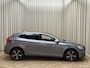 Volvo V40 2.0 T4 Business Sport 191 PK R-Design / Gereviseerde Automaat / Panoramadak / Nieuwe Turbo / Leder / LED / Stoelverwarming / Camera / Cruise / Navigatie / 17'' LMV / Org.NL!