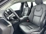 Volvo XC60 T6 Recharge Essential Edition | 18" | Leder | Stoel/Stuurverwarming | BLIS | Geintegreerde Kinderzitjes | Panoramadak | Parkeercamera | Park Assist V+A | Google Navigatie |