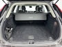 Volvo XC60 T6 Recharge Essential Edition | 18" | Leder | Stoel/Stuurverwarming | BLIS | Geintegreerde Kinderzitjes | Panoramadak | Parkeercamera | Park Assist V+A | Google Navigatie |