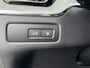 Volvo XC60 T6 Recharge Essential Edition | 18" | Leder | Stoel/Stuurverwarming | BLIS | Geintegreerde Kinderzitjes | Panoramadak | Parkeercamera | Park Assist V+A | Google Navigatie |