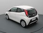 Toyota Aygo 73pk VVT-i x-play Airco | Camera | Carplay