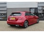 Mercedes-Benz A-klasse 180 AMG Line / Panoramadak / Keyless / N.A.P.
