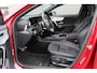 Mercedes-Benz A-klasse 180 AMG Line / Panoramadak / Keyless / N.A.P.