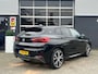 BMW X2 sDrive18i High Executive, M-pakket, Automaat, Cruise, Head-up, Camera, Navi