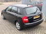 Kia Cerato 2.0-16V EX 5 deurs! Airco ECC l Cruise l Elek pakket! Goed onderhouden!