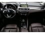 BMW X1 SDrive20i Orange Edition II TREKHAAK NL-AUTO NAP!