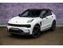 Lynk & Co 01 1.5 More | Adaptieve Cruise Control | Dodehoekdetectie | Panoramadak | Stoelverwarming | Stuurverwarming | Infinity Premium Audio Systeem| Apple Carplay/Android Auto | 360 graden Camera | 15,4 inch middendisplay | Elektrisch/Schuifkanteldak | 20 inch lichtmetalen velgen | Lederen bekleding | Elektrisch bedienbare achterklep
