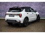 Lynk & Co 01 1.5 More | Adaptieve Cruise Control | Dodehoekdetectie | Panoramadak | Stoelverwarming | Stuurverwarming | Infinity Premium Audio Systeem| Apple Carplay/Android Auto | 360 graden Camera | 15,4 inch middendisplay | Elektrisch/Schuifkanteldak | 20 inch lichtmetalen velgen | Lederen bekleding | Elektrisch bedienbare achterklep