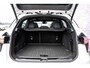 Lynk & Co 01 1.5 More | Adaptieve Cruise Control | Dodehoekdetectie | Panoramadak | Stoelverwarming | Stuurverwarming | Infinity Premium Audio Systeem| Apple Carplay/Android Auto | 360 graden Camera | 15,4 inch middendisplay | Elektrisch/Schuifkanteldak | 20 inch lichtmetalen velgen | Lederen bekleding | Elektrisch bedienbare achterklep