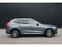 Volvo XC60 2.0 Recharge T8 AWD Inscription - B&W - 360 Camera - HUD - Stoel/Stuurverwarming - Pano - Pilot Assist - BLIS - Rijklaar