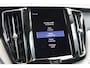 Volvo XC60 2.0 Recharge T8 AWD Inscription - B&W - 360 Camera - HUD - Stoel/Stuurverwarming - Pano - Pilot Assist - BLIS - Rijklaar
