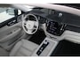 Volvo XC60 2.0 Recharge T8 AWD Inscription - B&W - 360 Camera - HUD - Stoel/Stuurverwarming - Pano - Pilot Assist - BLIS - Rijklaar