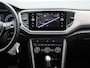Volkswagen T-Roc 1.5 TSI Style Business | AUTOMAAT | ACHTERUITRIJCAMERA | ELEKTRISCHE KOFFERKLEP | ADAPTIVE CRUISE CONTROL | APPLE CARPLAY - ANDROID AUTO |