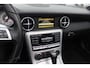 Mercedes-Benz SLK 200 Automaat / 107.436 km / AIRSCARF / Zwart Leder / Panorama dak / Stoelverwarming / Compleet dealer onderhouden.
