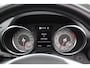 Mercedes-Benz SLK 200 Automaat / 107.436 km / AIRSCARF / Zwart Leder / Panorama dak / Stoelverwarming / Compleet dealer onderhouden.