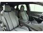 Peugeot 3008 1.6 HYbrid 180 Allure Pack Business Automaat | Navigatie | Climate Control | Camera | Stoelverwarming | Cruise Control | LED Verlichting | Keyless Entry en Start