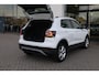 Volkswagen T-Cross 1.0 TSI Style digital cockpit pro, achteruitrijcamera, navigatie, stoelverwarming, 4 seizoenen banden, pdc voor en achter, travel assist, ACC, draadlloos carplay, spiegel pakket, dimmende binnenspiegel
