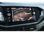 Volkswagen T-Cross 1.0 TSI Style digital cockpit pro, achteruitrijcamera, navigatie, stoelverwarming, 4 seizoenen banden, pdc voor en achter, travel assist, ACC, draadlloos carplay, spiegel pakket, dimmende binnenspiegel