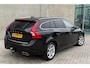 Volvo V60 2.4 D6 AWD PHEV 215pk 2013 Zwart LEDER|NAP|2E EIG.