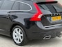 Volvo V60 2.4 D6 AWD PHEV 215pk 2013 Zwart LEDER|NAP|2E EIG.