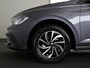 Volkswagen Polo GP Life Edition 1.0 95 pk 5 versn. Hand | 15" LM | Stoelverwarming | Camera |