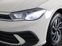 Volkswagen Polo GP Life Edition 1.0 95 pk 5 versn. Hand | 15" LM | Stoelverwarming | Camera |