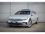 Volkswagen Passat Variant 1.5 TSI 150pk DSG R-Line Business + | Panoramadak | Matrix LED Koplampen | Voorstoelen Verwarmd