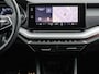 Skoda Octavia Combi 1.0 e-TSI 110pk DSG Sport Business · Apple/Android Car Play · Elek. Trekhaak · Cruise Control · P-Sensoren · 16'' Inch · Garantie t/m 19-11-2027 of 100.000km