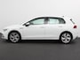 Volkswagen Golf 1.5 TSI 150pk Style | Navigatie | Climate Control | DAB | Digitale Cockpit | Keyless Start | Lichtmetalen velgen 17" | Parkeer Sensoren | Stoelverwarming
