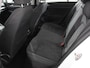 Volkswagen Golf 1.5 TSI 150pk Style | Navigatie | Climate Control | DAB | Digitale Cockpit | Keyless Start | Lichtmetalen velgen 17" | Parkeer Sensoren | Stoelverwarming