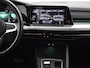 Volkswagen Golf Variant 1.0 eTSI 110pk DSG Life · Camera · Elek.Trekhaak · Apple/Android Car Play · Navigatie · Sfeerverlichtiing · 16'' Inch · Garantie t/m 08-06-2027 of 100.000km