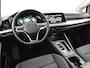 Volkswagen Golf Variant 1.0 eTSI 110pk DSG Life · Camera · Elek.Trekhaak · Apple/Android Car Play · Navigatie · Sfeerverlichtiing · 16'' Inch · Garantie t/m 08-06-2027 of 100.000km