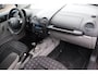 Volkswagen Beetle New 2.0 Highline Airco, Stoelverwarming, Radio cd speler