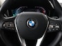 BMW 3-Serie 318i Business Edition | Stoelverwarming | Camera | Live Cockpit | Carplay | Navigatie | Full LED | Parkeerhulp | Climate control | Bluetooth | Cruise control