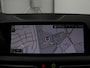 BMW 3-Serie 318i Business Edition | Stoelverwarming | Camera | Live Cockpit | Carplay | Navigatie | Full LED | Parkeerhulp | Climate control | Bluetooth | Cruise control