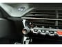 Peugeot e-2008 EV GT Pack 50 kWh 100% Elektrisch | Alcantara Bekleding | Panorama dak | Camera | Camera | Parkeersensor | Stoelverwarming | Climate Control | Apple Carplay | Android Auto | 1e eigenaar