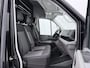 Volkswagen Crafter 35 2.0 TDI 140 PK Aut. L3H3 Highline EURO VI | Airco | Elek.pakk | Cruise control | Navigatie | Carplay | Ergo Comfortstoel | PDC | Camera | Trekhaak