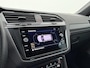 Volkswagen Tiguan 1.5 TSI R-Line | Trekhaak | Stoelverwarming | ACC | Elek. Achterklep |
