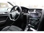 Volkswagen Golf 1.2 TSI Connected Series R-Line Cruise/Camera/Stoelverwarming/Bi-Xenon/Keyless/PDC/LED/HalfLeder/Massage/DAB/17"LM
