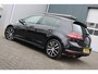 Volkswagen Golf 1.2 TSI Connected Series R-Line Cruise/Camera/Stoelverwarming/Bi-Xenon/Keyless/PDC/LED/HalfLeder/Massage/DAB/17"LM