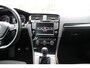 Volkswagen Golf 1.2 TSI Connected Series R-Line Cruise/Camera/Stoelverwarming/Bi-Xenon/Keyless/PDC/LED/HalfLeder/Massage/DAB/17"LM