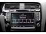 Volkswagen Golf 1.2 TSI Connected Series R-Line Cruise/Camera/Stoelverwarming/Bi-Xenon/Keyless/PDC/LED/HalfLeder/Massage/DAB/17"LM