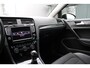 Volkswagen Golf 1.2 TSI Connected Series R-Line Cruise/Camera/Stoelverwarming/Bi-Xenon/Keyless/PDC/LED/HalfLeder/Massage/DAB/17"LM