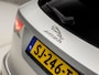 Jaguar F-Pace 2.0 Portfolio R-Sport AWD 20d 180Pk Automaat (NAVIGATIE, KEYLESS, CAMERA, GETINT GLAS, STUUR/STOELVERWARMING, LEDEREN SPORTSTOELEN, XENON, LANE ASSIST, NIEUWSTAAT)